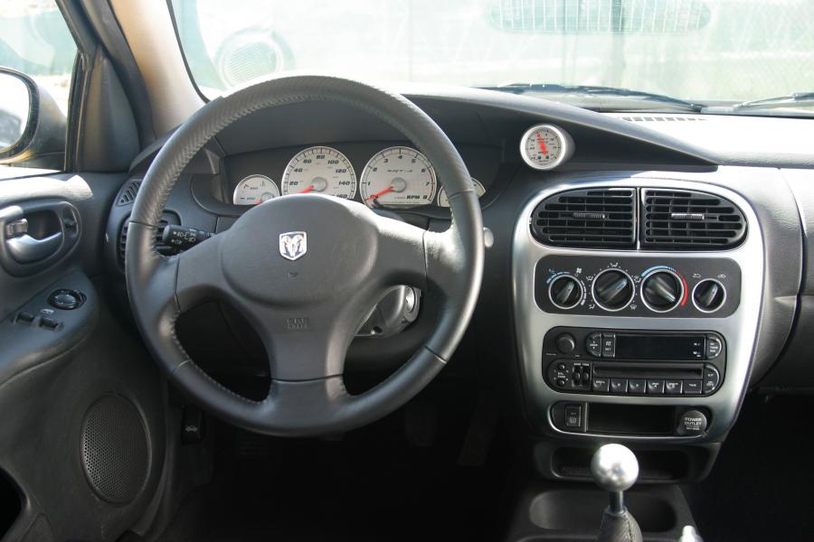 Dodge Neon SRT4 2003 года  (фото 4 из 23)